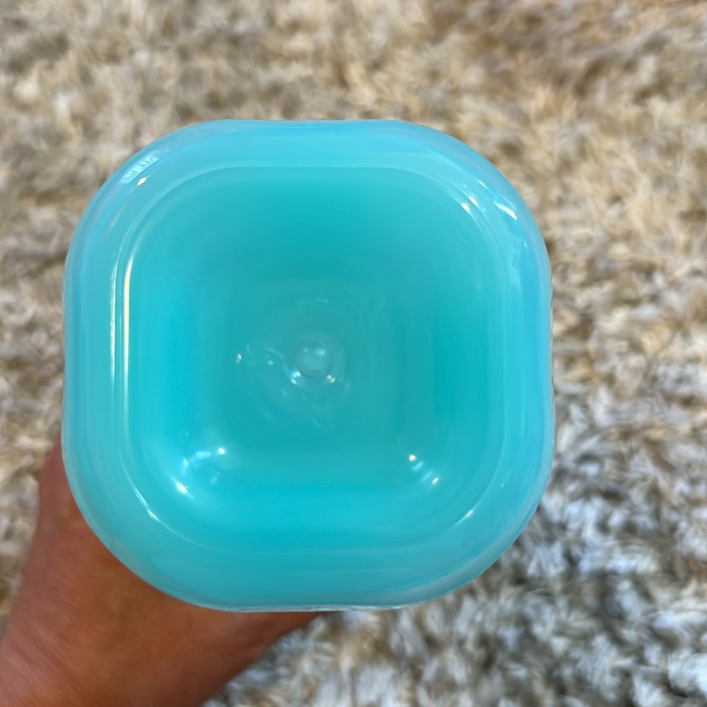Tupperware 1 L bottle - Picture 3 of 8